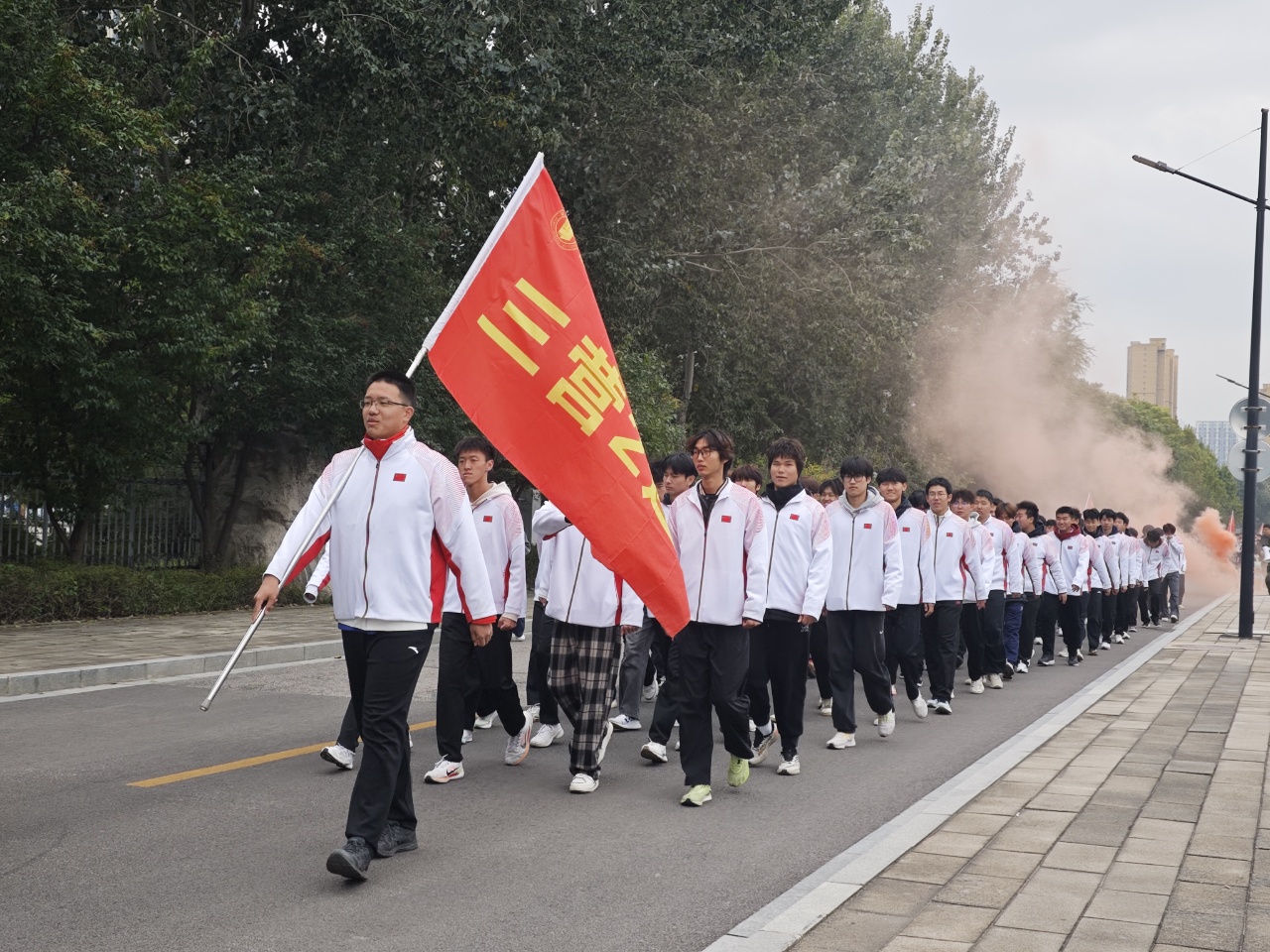 图片4.jpg